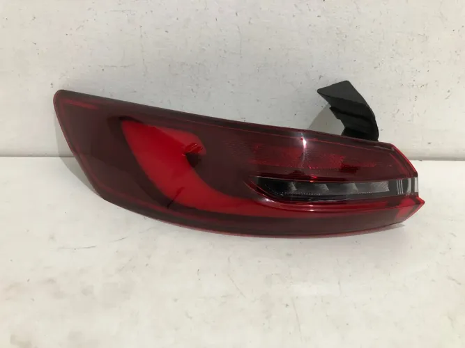 Lanterna Traseira Fiat Fastback 2024 2025 Lado Esquerdo Original