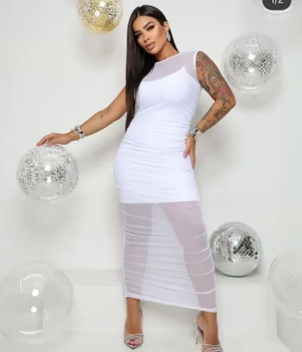 Vestido branco dois em um tule e alcinha medio