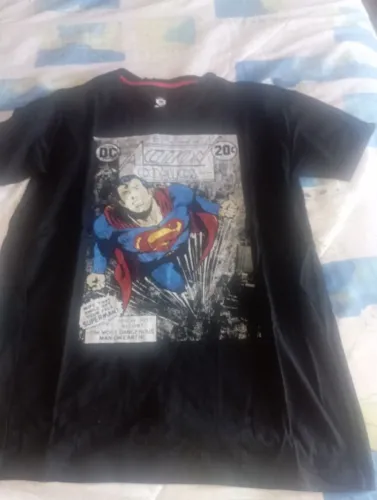 Camisas Superman - capa retrô de Action Comics