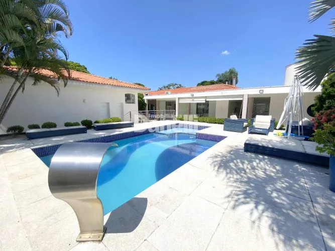 Casa em Condomínio à venda, 6 quartos, 2 suítes, 10 vagas, Caminho Novo - Tremembé/SP