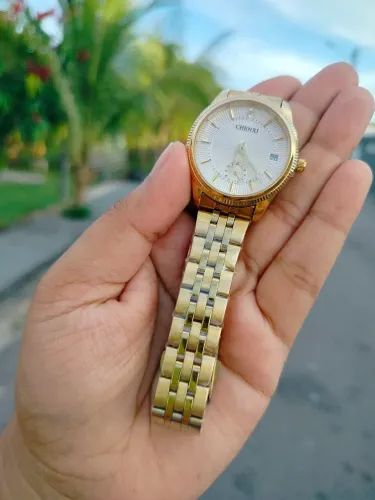 Relógio Chenxi Dourado Elegante a prova de água