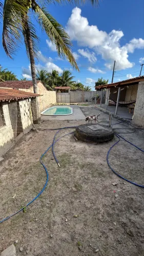 Vende-se chácara com piscina 