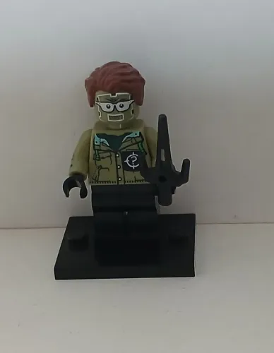 BONECO MINIATURA LEGO DC COMICS CHARADA