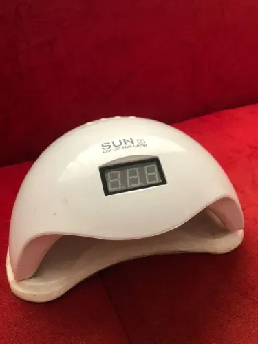 Cabine de unha (Valor negociável)