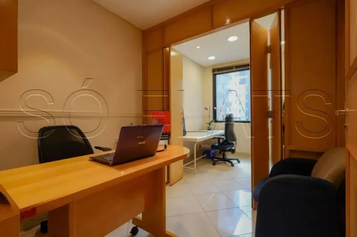 Sala comercial nos Jardins com 30m², excelente localização