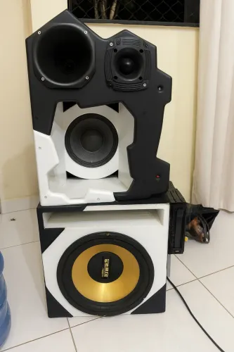 Som completo pronto pra tocar - Grave, Médio, Corneta JBL, Módulo Taramps e Fonte 120A