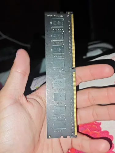 Memória RAM Corsair ValueSelect 4GB DDR4 2133MHz (Desktop)