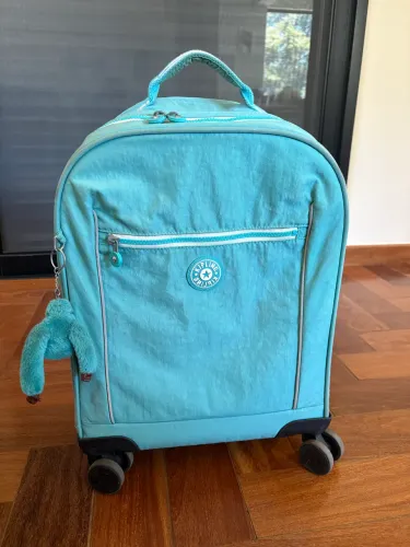 Mochila Kipling com rodinhas
