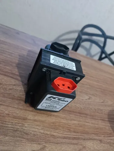 Transformador 1500 VA 220vac --> 127vac