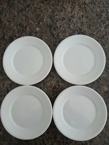 4 Pratos de porcelana para sobremesa Schmidt branco