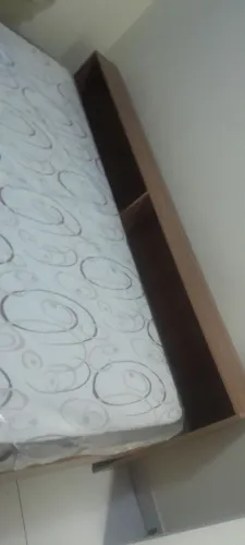 Vendo cama solteiro com aparador + colchão
