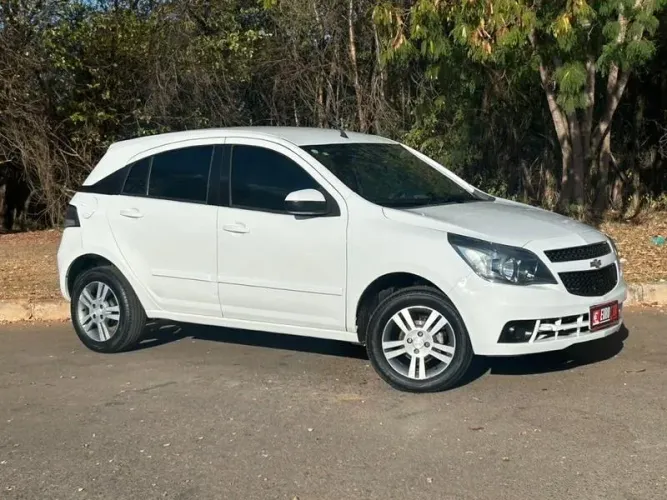 Chevrolet Agile LTZ 1.4 MPFI 8V Flexpower 5P 2013