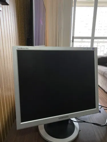 MONITOR 19 POLEGADAS SAMSUNG USADO