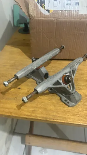truck invertido longboard