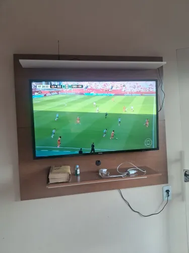 Televisão 43 polegadas, em perfeito estado WhatsApp * 