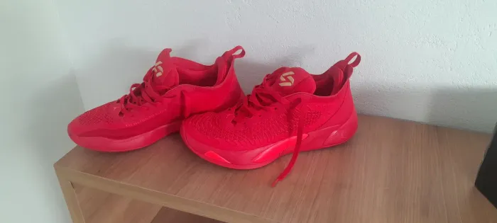 Jordan Luka 1