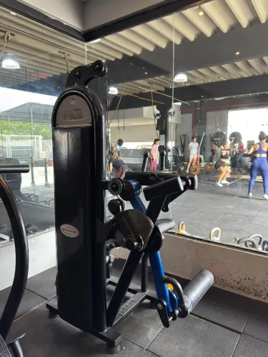 Academia Completa - R$65.000,00