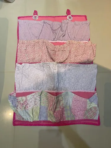 Sapateira de pano infantil