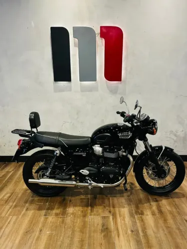 BONNEVILLE T100 BLACK 2022