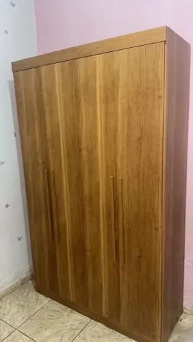 Guarda Roupa 4 portas