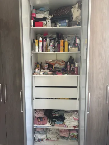 Guarda roupas 6 portas e 6 gavetas- NÃO ENTREGO