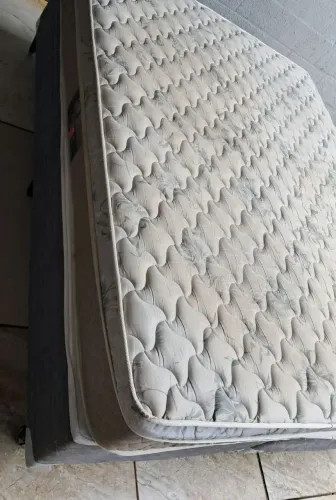 Cama queen com colchão castor - Entrego Hoje
