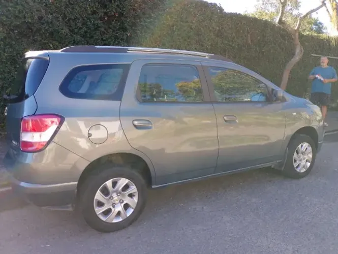 Chevrolet Spin LTZ 1.8 8V Econo.flex 5P Aut. 2014