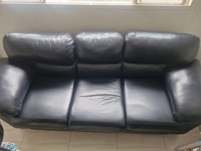 Jogo de sofá 3 e 2 lugares