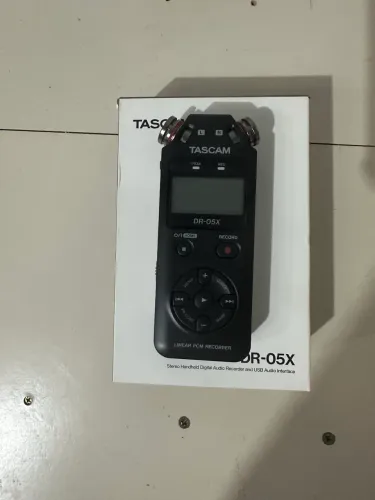 Gravador Tascam DR-05x
