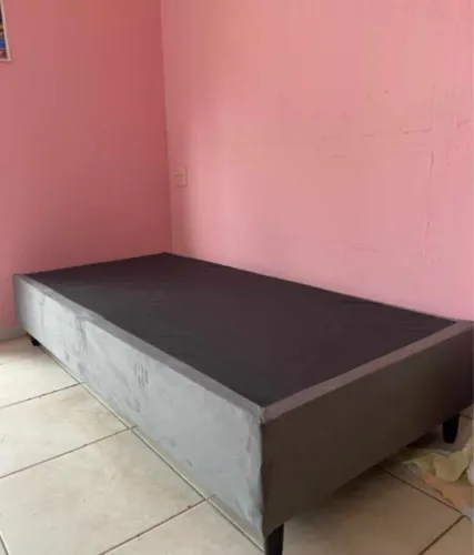 Base box de solteiro