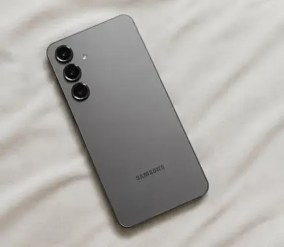 S25+ 512gb, em estado de novo, sem marcas, nota e caixa.
