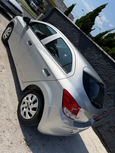 Chevrolet Onix JOY Hatch 1.0 8V Flex Mec. 4P 2018