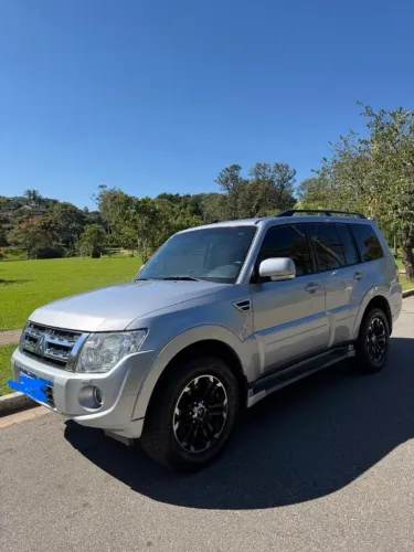 Mitsubishi Pajero HPE Full 3.2 4X4 T.i.dies. 5P AUT 2014