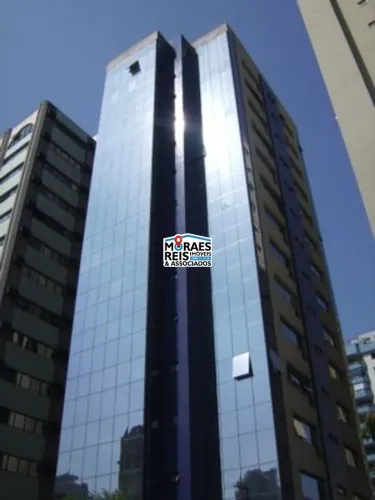 Sala Comercial em Vila Nova Conceição com 43m²