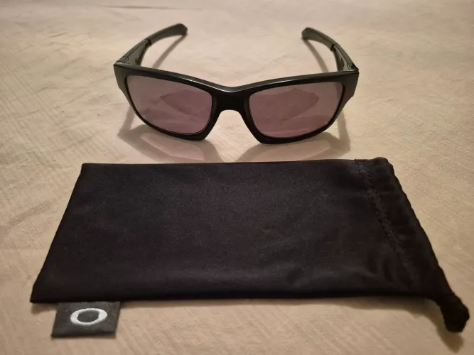 Óculos de sol oakley