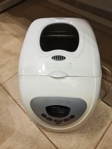 Vendo Máquina de pão ( panificadora)