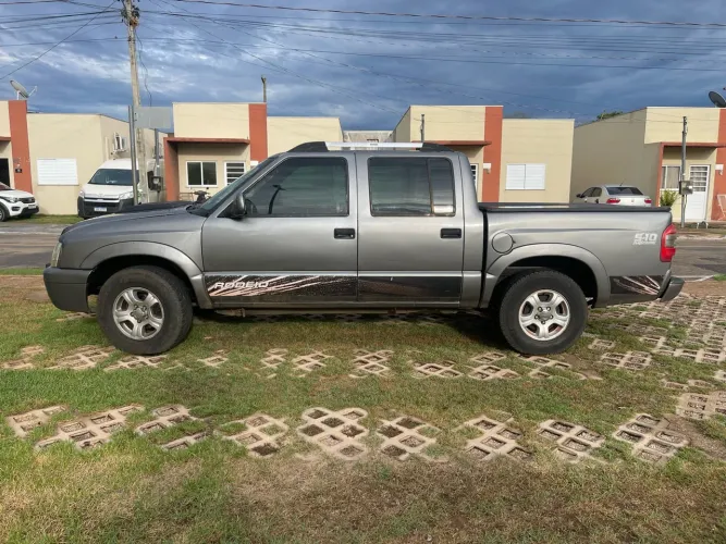Chevrolet S10 P-up Advant. 2.4/2.4 MPFI F.power CD 2009