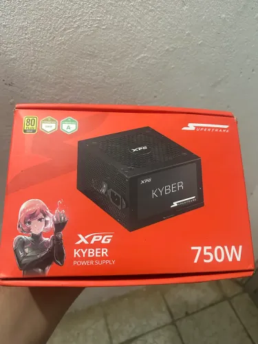 Fonte Xpg de 750w 80plus Gold