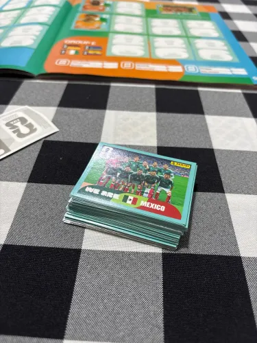 TROCO FIGURINHA COPA DO MUNDO 2026