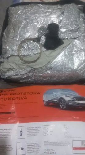 Capa impermeável para carros