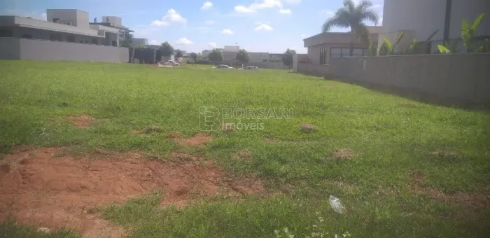 Venda de Terreno / Condomínio na cidade de Araraquara