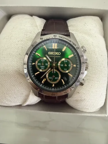 Relógio Seiko Cronograph ( NOVO).
