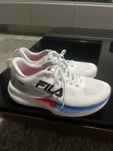 Tênis Fila Feminino - tam. 35