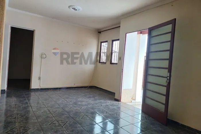 Casa para Aluguel Vila Lobos próximo ao Parque Ecológico/ Escola SESI