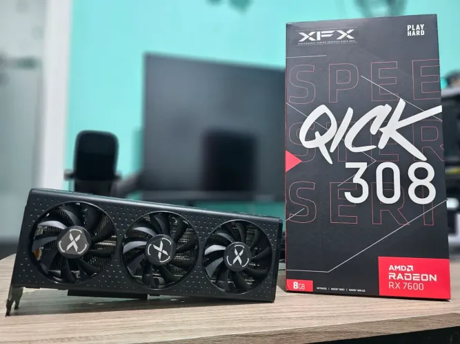 Placa de vídeo RX 7600 XFX 8GB