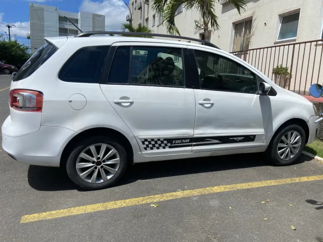 Volkswagen Spacefox 1.6/ 1.6 Trend Total Flex 8V 5P 2011