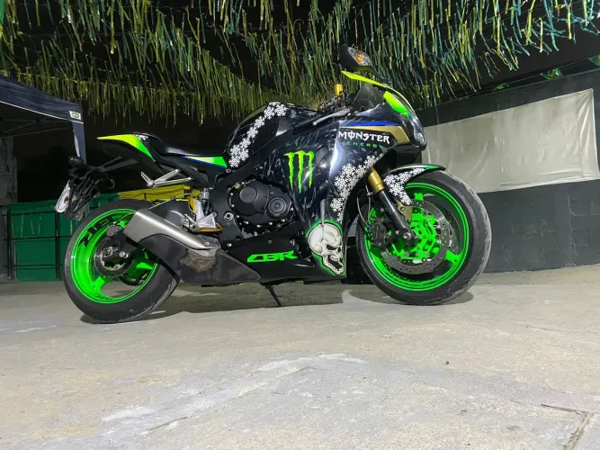 CBR 1000CC RR 2008