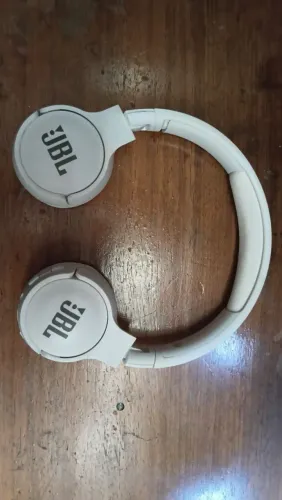 Fone JBL original funcionando perfeitamente