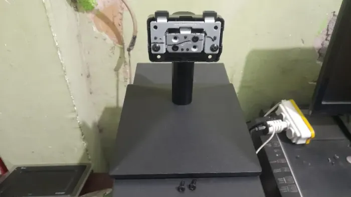 Base Para Monitor Lg 20mk400h Com Parafusos