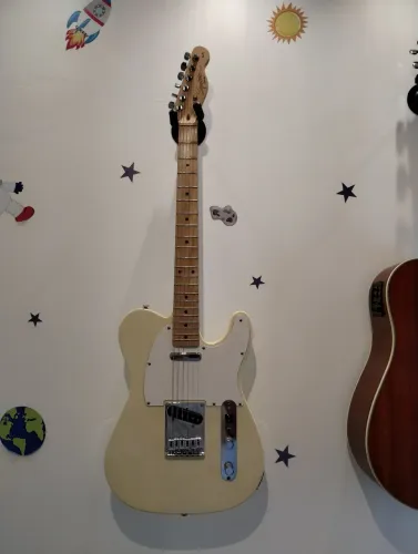 Guitarra Telecaster Squier by Fender